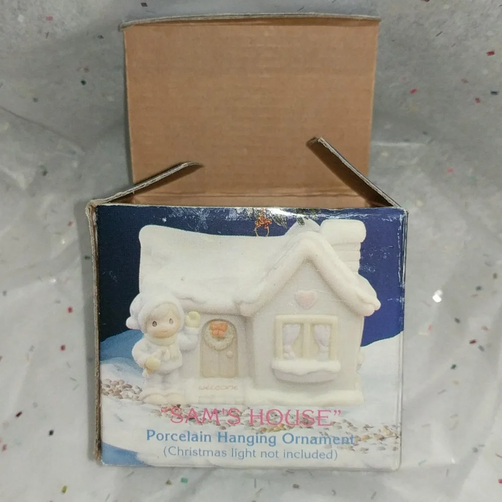 Precious Moments Sugar Town Sam's House Ornament